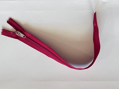10.5'' Zipper Red