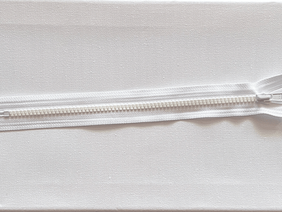9.5 Zipper White Off White