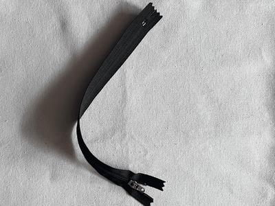 11'' Zipper Black