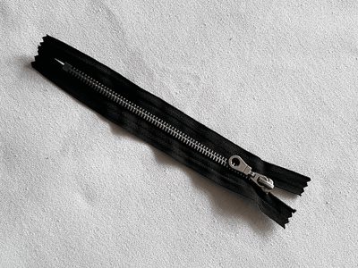 7'' Zipper Black