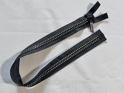 Swarovski Austrian Zipper Crystal/Black (22")