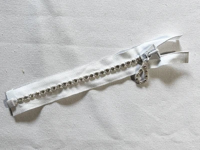 Swarovski Austrian Zipper Crystal/White (8")