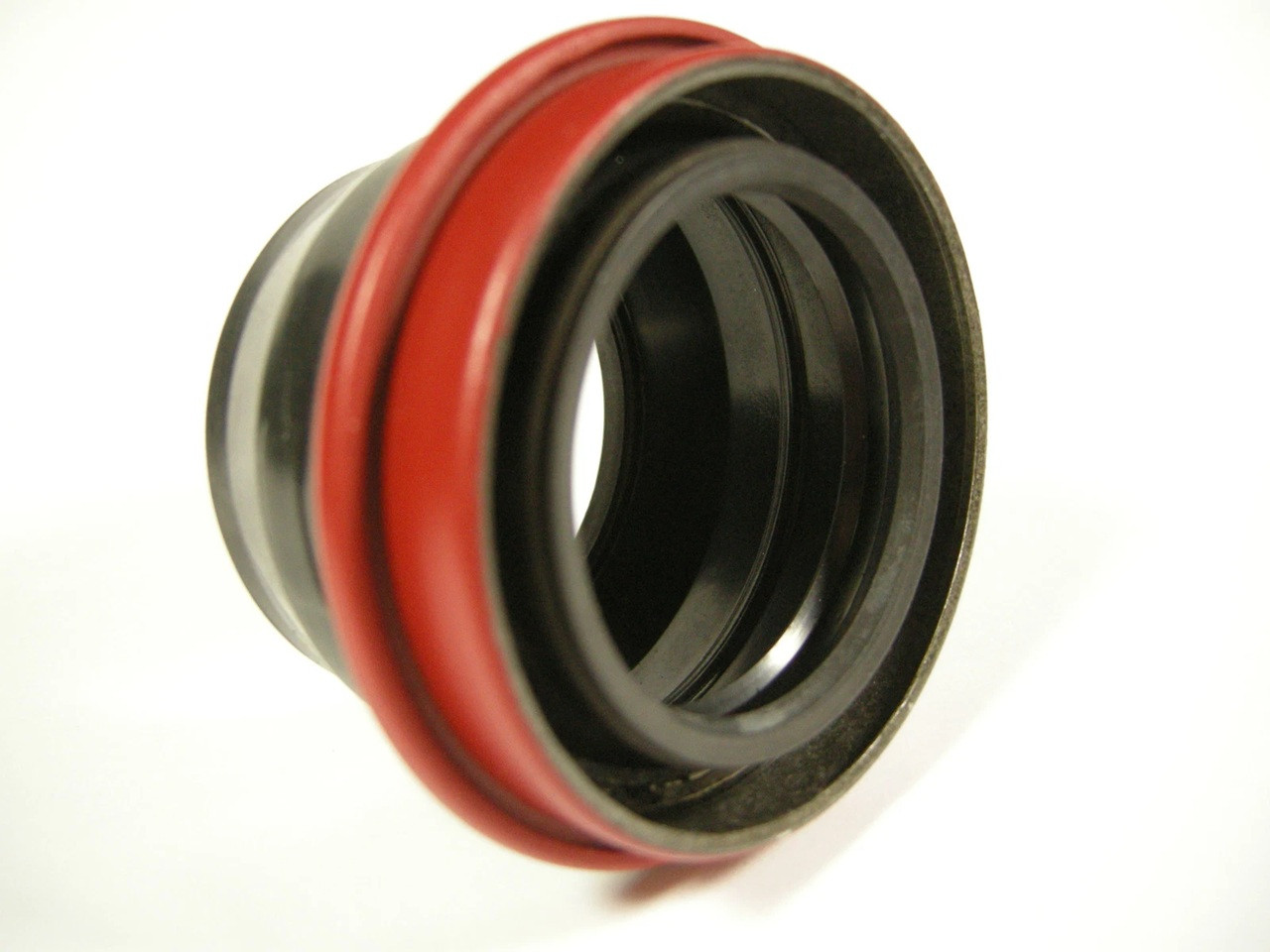 904 TF6 rear seal 1966-1972