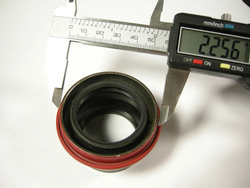 904 TF6 rear seal 1966-1972