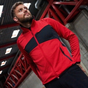 Jumpers, Hoodies & Fleeces