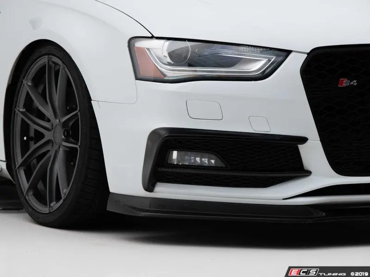 Ecs Tuning Gloss Black Grille Accent Kit A4 S4 B8 5 Awesome Gti