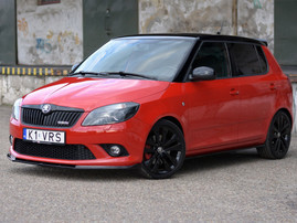 Maxton Design Gloss Black Front Splitter Skoda Fabia Ii (For Rs)