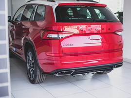 Maxton Design Gloss Black Central Rear Splitter (W/ Vertical Bars) Skoda Kodiaq VRS (2019-)