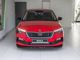 Maxton Design Gloss Black Front Splitter V.1 Skoda Scala (2019-Up)