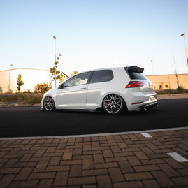 VW Golf GTI Mk7.5 EVO-1 Gloss Black Rear Diffuser by ZAERO (2017-2020)
