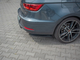 Maxton Design Rear Side Splitters V1 Seat Leon MK 3.5 Cupra ST (2017-) - Carbon Look