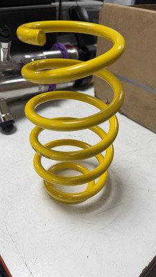 KW DDC -Plug & Play- Coilovers - Golf Mk8 and Mk8.5 'R' - SLIGHT DAMAGE