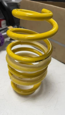 KW DDC -Plug & Play- Coilovers - Golf Mk8 and Mk8.5 'R' - PAINT DEFECT
