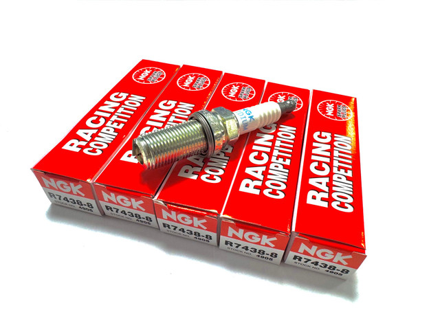NGK Competition R7438-8 (x5) Angled Ground Strap Spark Plug Set - 2.5TFSI (NGK0016)