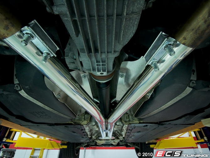 ECS Tuning Audi RS4 (B7) Exhaust H-Pipe Kit