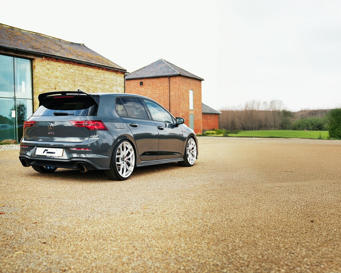 Racingline R360 8.5J x 20inch Alloy Wheel Set - Gloss Bright Silver (VWR610204x4)