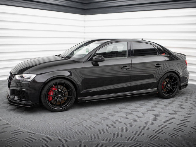 Maxton Design Street PRO Side Skirts Diffusers V.1 + Flaps Audi RS3 Sedan 8V Facelift