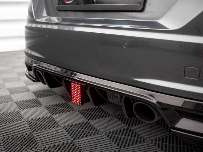 Maxton Design LED STOP Light Audi TT S-Line 8S