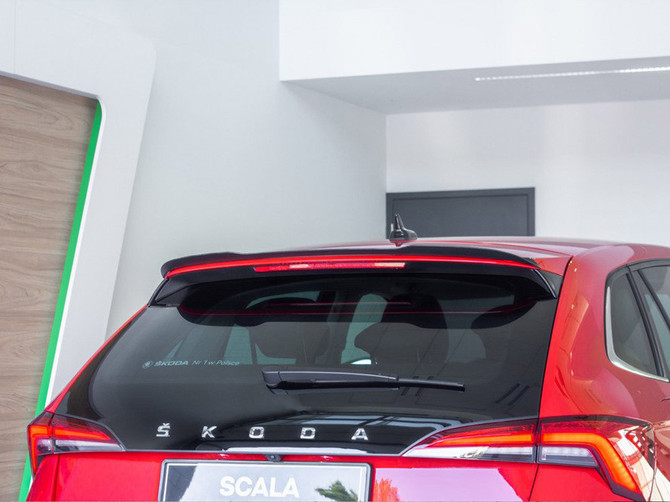 Maxton Design Spoiler CAP V.1 Skoda Scala - Textured