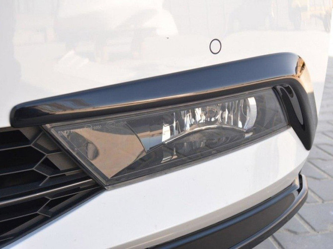 Maxton Design Frames For Lights Skoda Superb III - Carbon Look