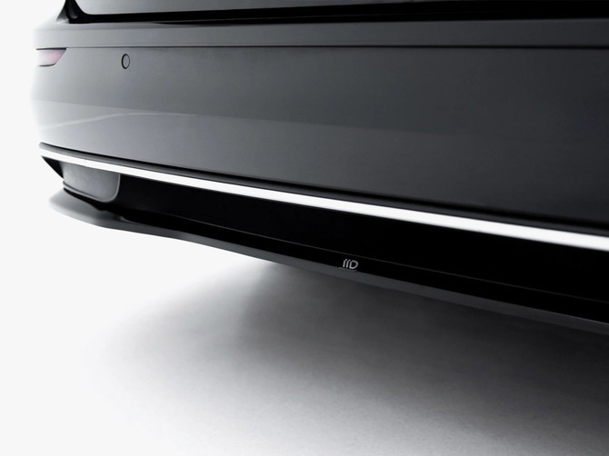 Maxton Design Rear Splitter Volkswagen Golf Variant Mk8 Facelift