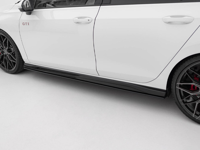 Maxton Design Street PRO Side Skirts Diffusers V.2 Volkswagen Golf GTI / GTE / GTI Clubsport / R-Line Mk8