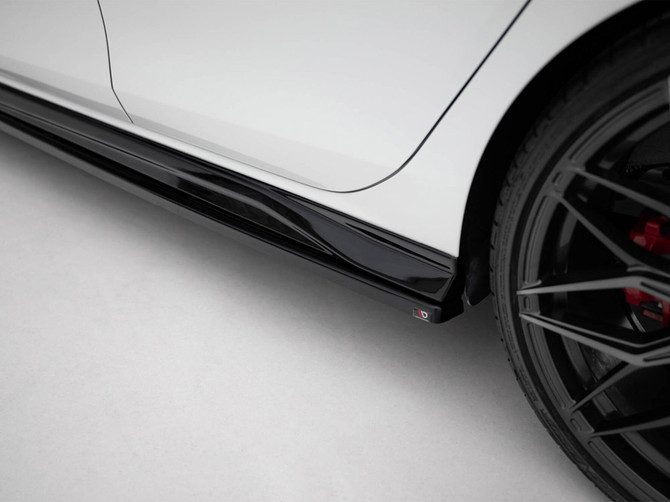Maxton Design Side Skirts Diffusers V.4 Volkswagen Golf GTI / GTE / GTI Clubsport / GTD/ R-Line Mk8