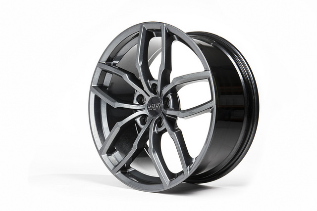 Racingline R360 8.5J x 19inch Alloy Wheels - Gunmetal Grey