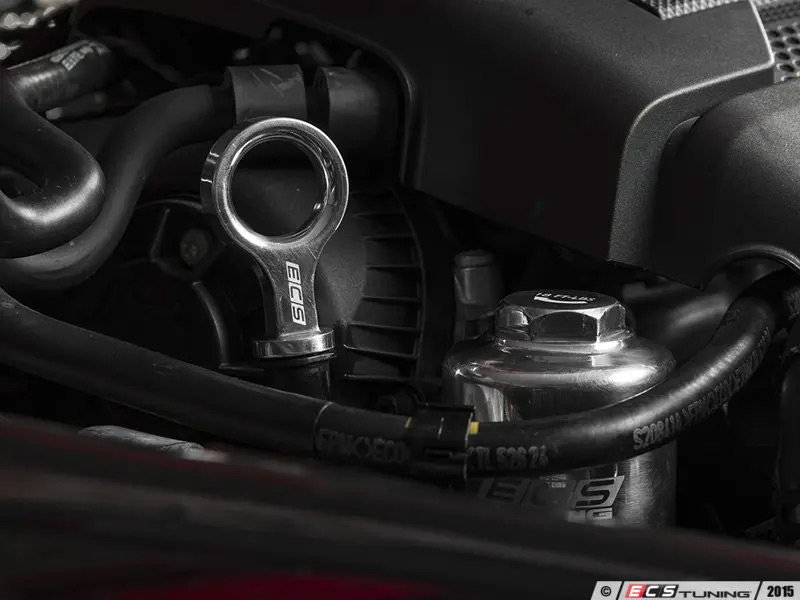 ECS Tuning Billet Oil Dipstick - 2.0TSI (EA888 Gen3) – Polished Silver (ES2966415), view 1