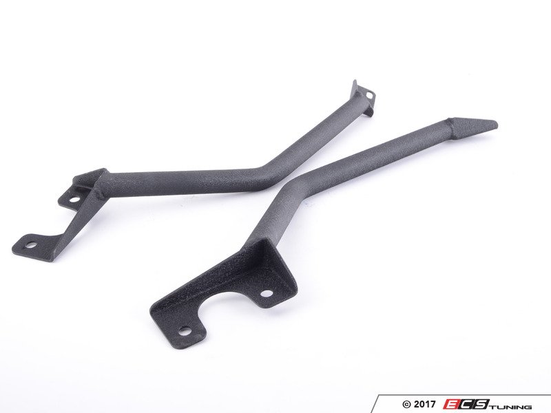 ECS Tuning Rear Chassis Brace Set - Mk7 Golf, view 1