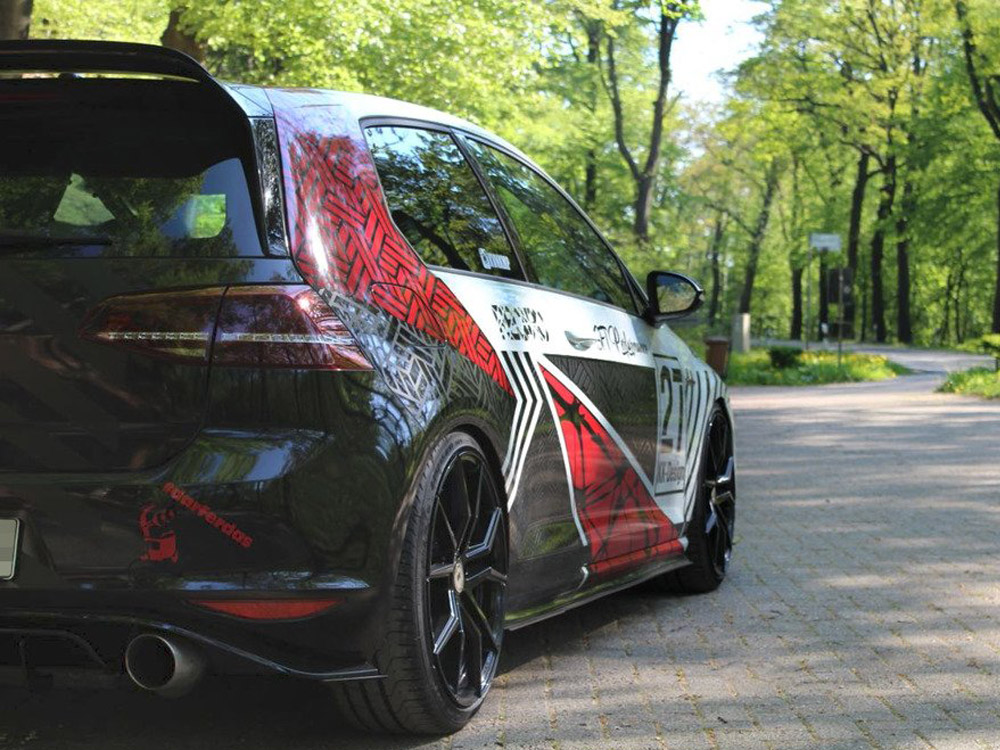 Maxton Design Racing Side Skirts Diffusers VW Mk7 GTI Clubsport (2016-2017), view 1