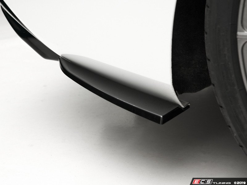 ECS Gloss Black Rear Bumper Side Splitters - B8.5 S4 / A4 S-Line Facelift, view 1