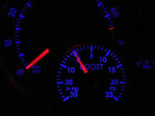 Newsouth Indigo Boost Gauge – Petrol Engine (BAR) - GAU013