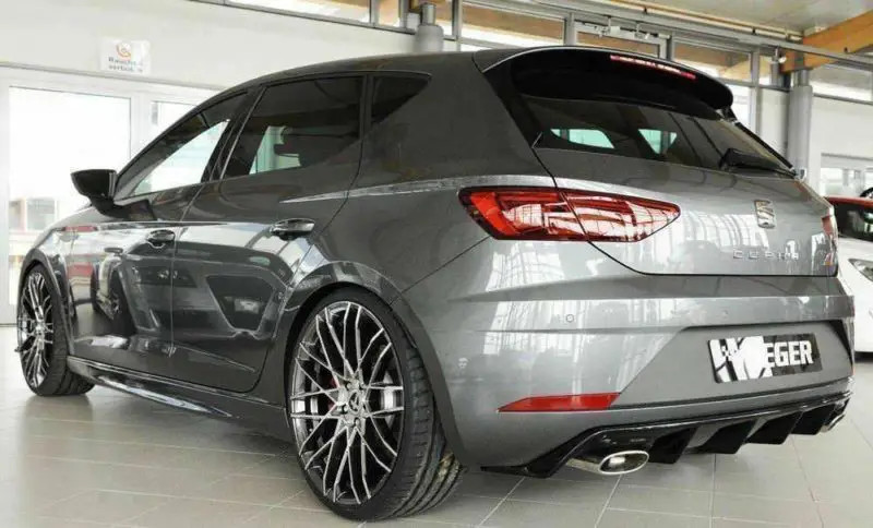 Rieger Rear Diffuser Gloss Black - Leon Cupra (2017+), view 1