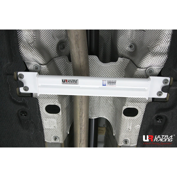 Ultra Racing Mid Lower Brace - A8 (D4) 4.2 FSI Quattro 2010-