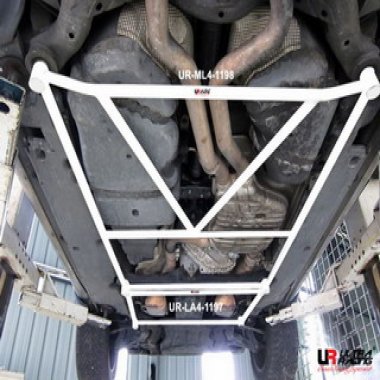 Ultra Racing Front Lower Brace - Touareg 5.0 V10 2002-