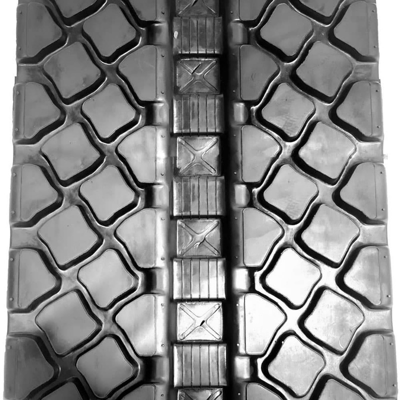New Holland C190 Tracks - Turf Close