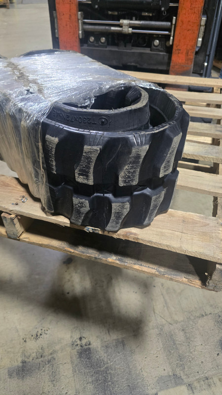 230x72x45K S Bar Discounted Rubber Track