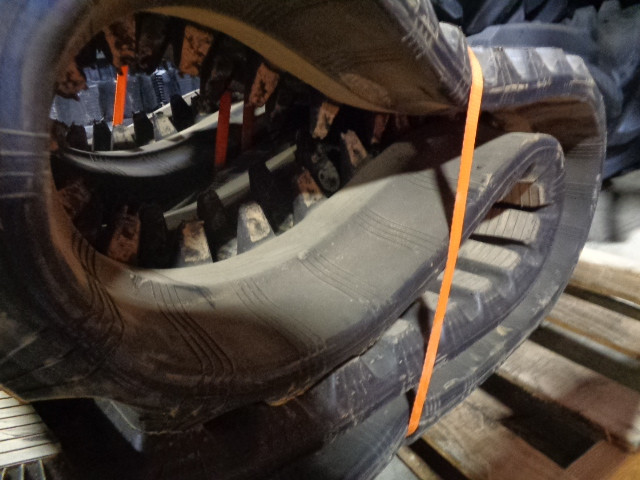 B400x86x50 C-Lug Discounted Rubber Track - C2013188