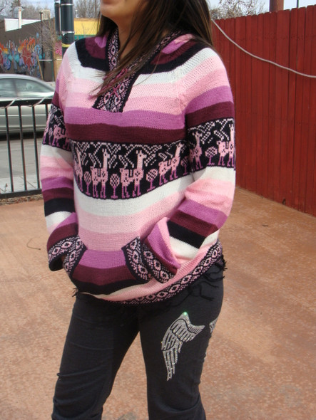 Size Medium (one size) Alpaca Blend Sweater