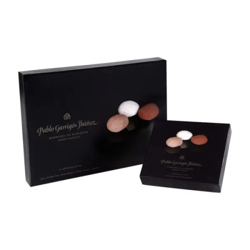 4 Assorted Almond Chocolates 100 G
