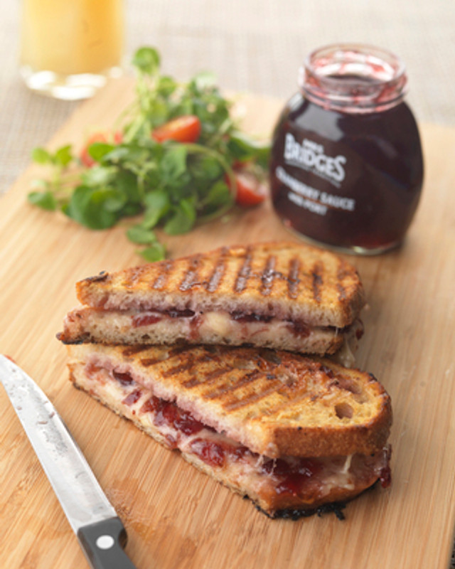 Sourdough Swiss cheese and cranberry sauce with Port recipe Sourdough Swiss cheese and cranberry sauce with Port recipe
