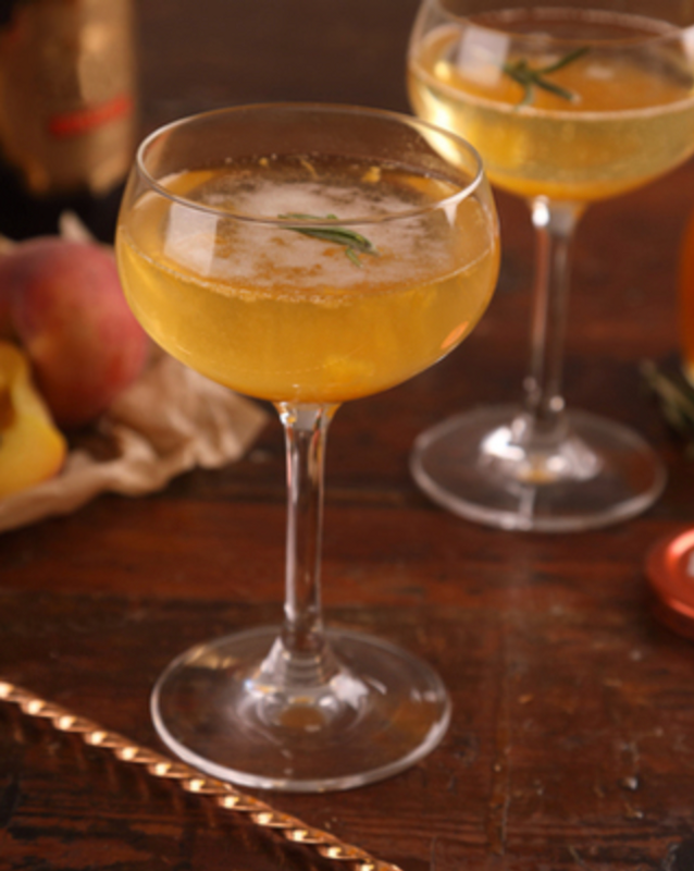 Peach and rosemary Fizz with peach and Prosecco preserve Peach and rosemary Fizz with peach and Prosecco preserve