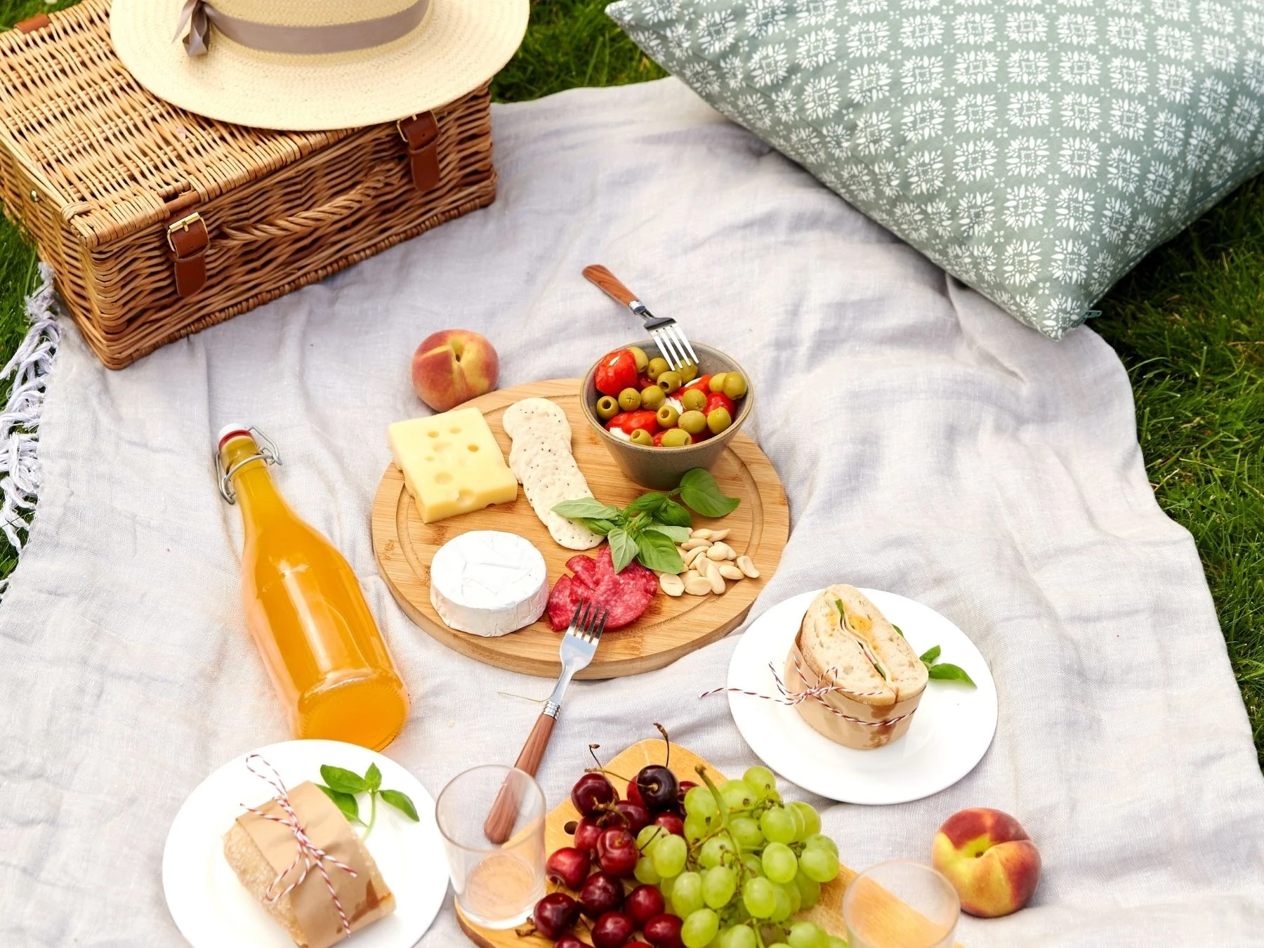European Foods for Hot Days, Picnics & Easy Evenings