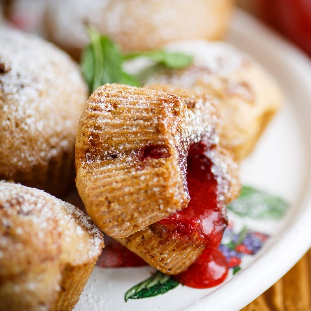 Melted 3 red fruits jam- filled muffins