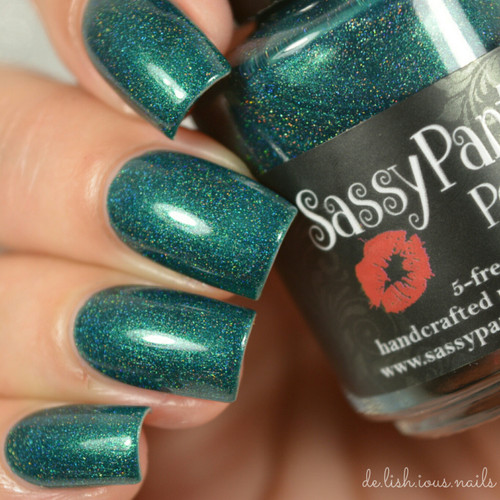 Hecate

by Delishious Nails