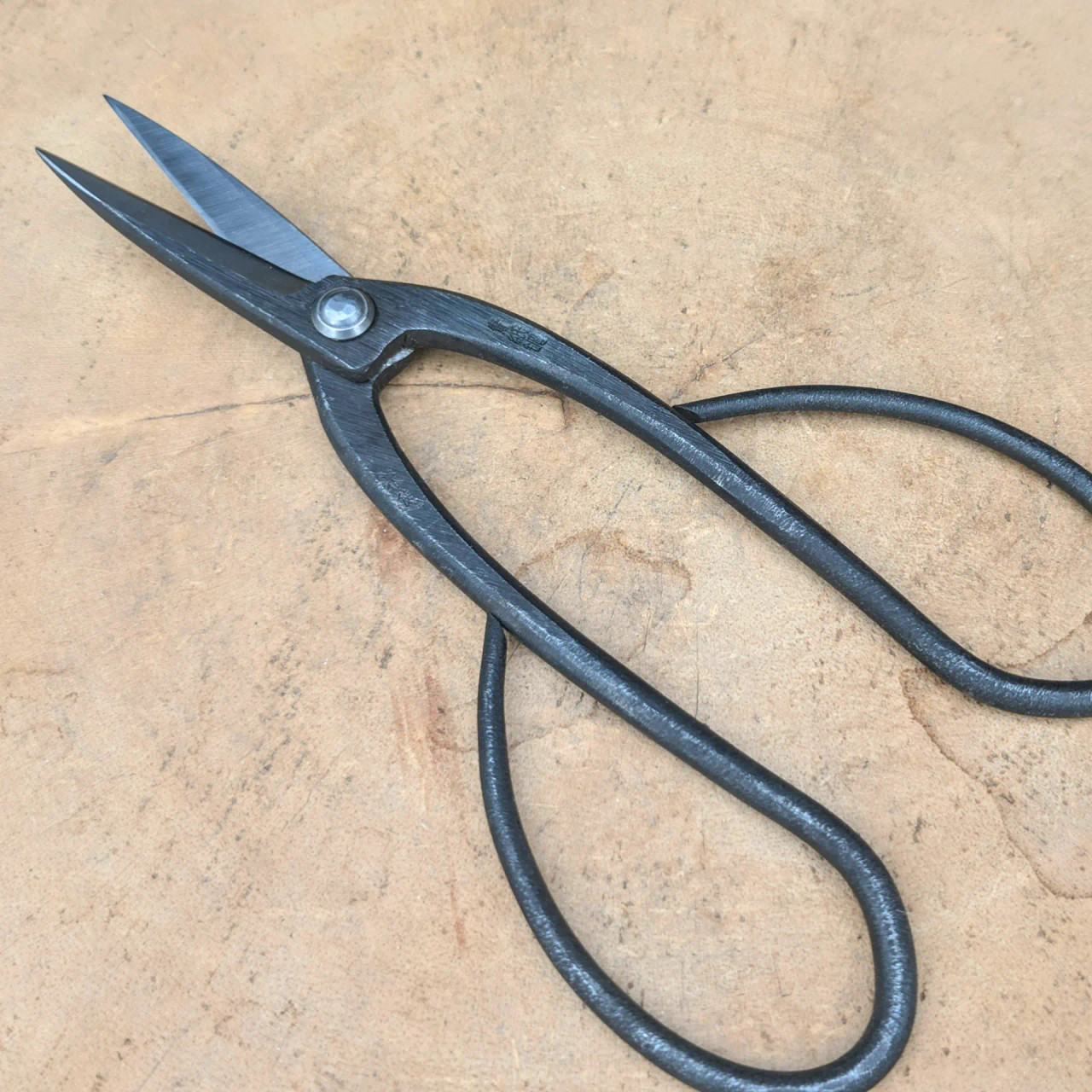 Kaneshin Japanese Bowed Shears (No. 36D) - Bonsai Outlet