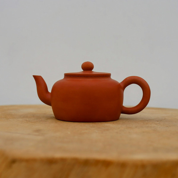 Handmade Yixing Tea Pot (No. 4)