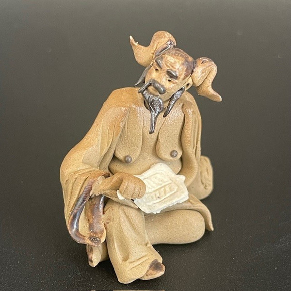 Chinese Figurine - Mudman Sitting Holding Fan (F-091)