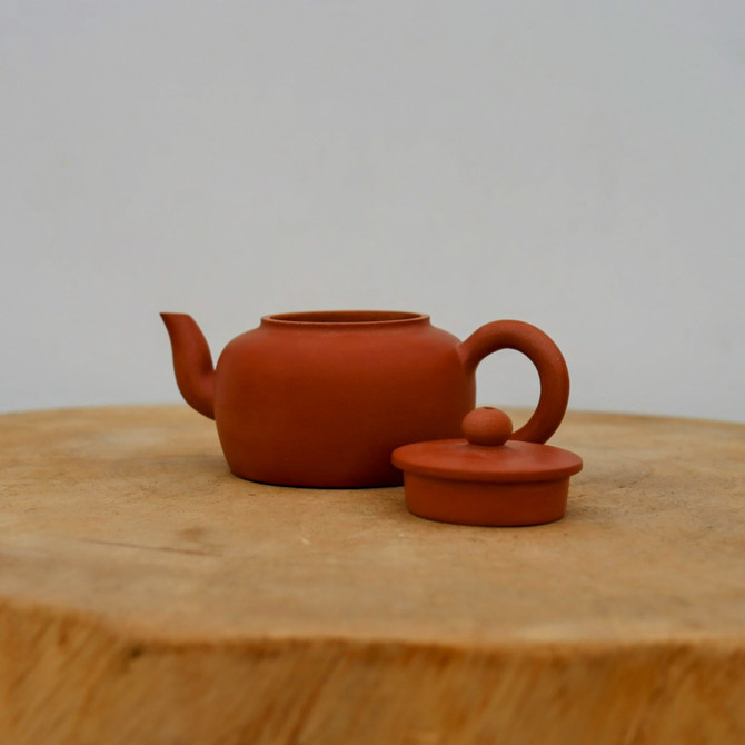 Handmade Yixing Tea Pot (No. 4)